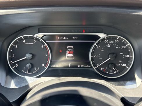 Used 2023 Nissan Rogue SV AWD/4WD image 18