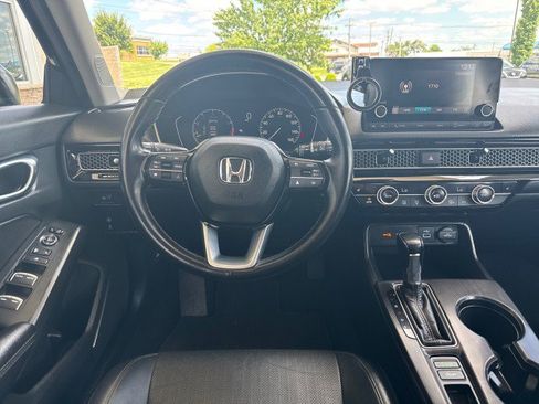 Used 2024 Honda Civic EX-L image 8