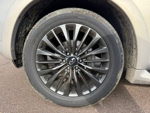 Certified 2023 INFINITI QX80 Premium Select w/ All-Season Package AWD/4WD image 22