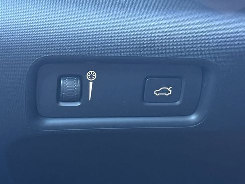 Used 2022 Polestar Polestar 2 w/ Plus Package image 34