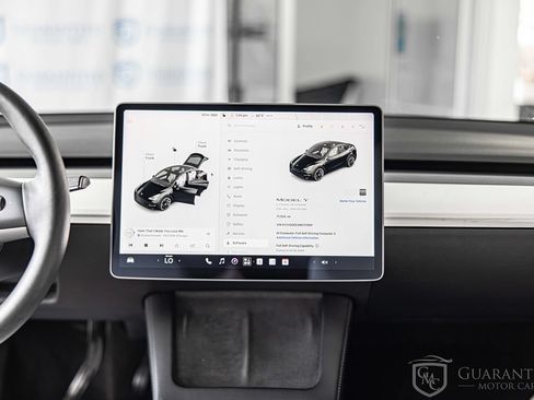 Used 2021 Tesla Model Y Long Range AWD/4WD image 33