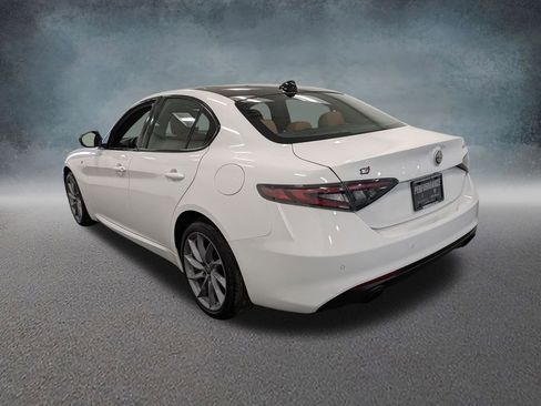 Used 2024 Alfa Romeo Giulia Ti w/ Active Assist Plus Package AWD/4WD image 6