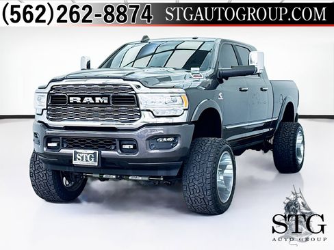 Used 2022 RAM 2500 Limited w/ Towing Technology Group image 1