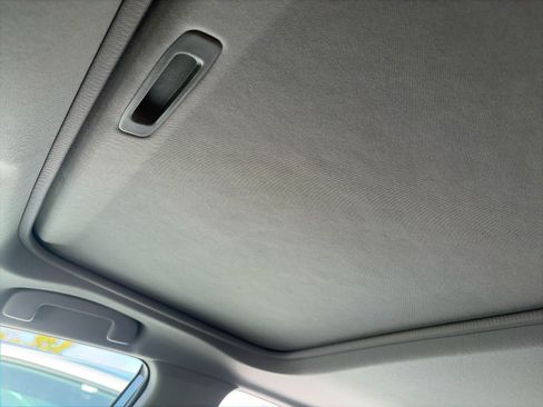 Certified 2019 Toyota Camry LE FWD image 10