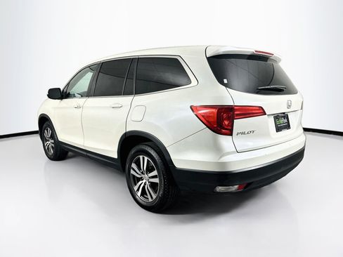 Used 2016 Honda Pilot EX image 5