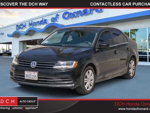 Used 2017 Volkswagen Jetta S w/ Jetta S Cold Weather Package FWD image 1
