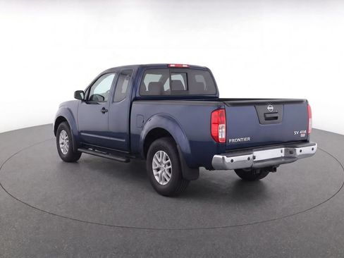 Used 2020 Nissan Frontier SV AWD/4WD image 3