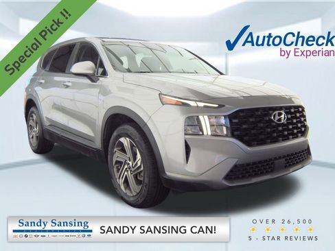Used 2022 Hyundai Santa Fe SE image 1