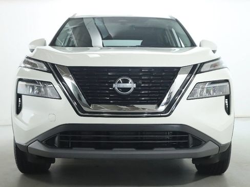 Certified 2023 Nissan Rogue SV w/ SV Premium B Package AWD/4WD image 6