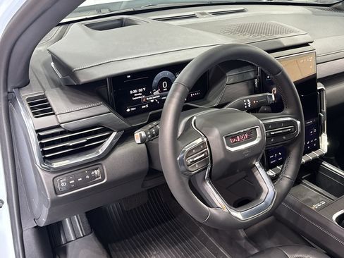 New 2026 GMC Acadia Elevation w/ Black Edition AWD/4WD image 18