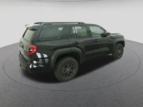 New 2026 Toyota 4Runner SR5 AWD/4WD image 9