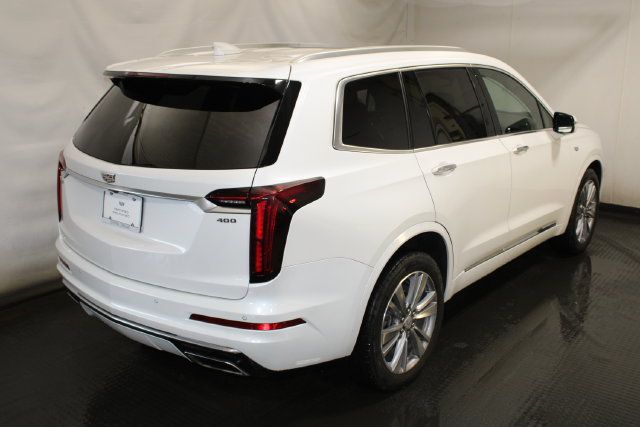 Certified 2024 Cadillac XT6 Premium Luxury AWD/4WD image 4