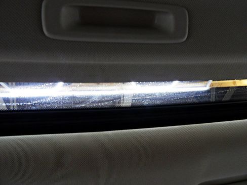 Used 2012 Honda CR-V EX-L image 18