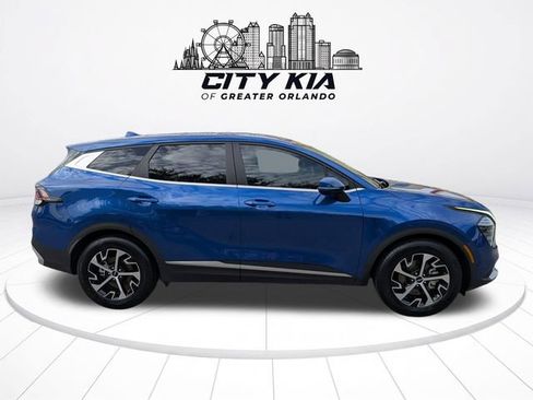 Certified 2025 Kia Sportage EX FWD image 7