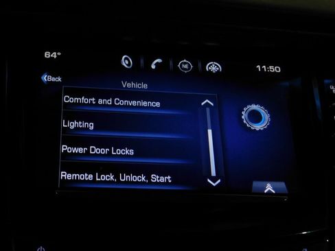 Used 2015 Cadillac Escalade Luxury image 64