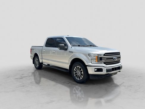 Used 2018 Ford F150 XLT w/ Equipment Group 302A Luxury AWD/4WD image 10