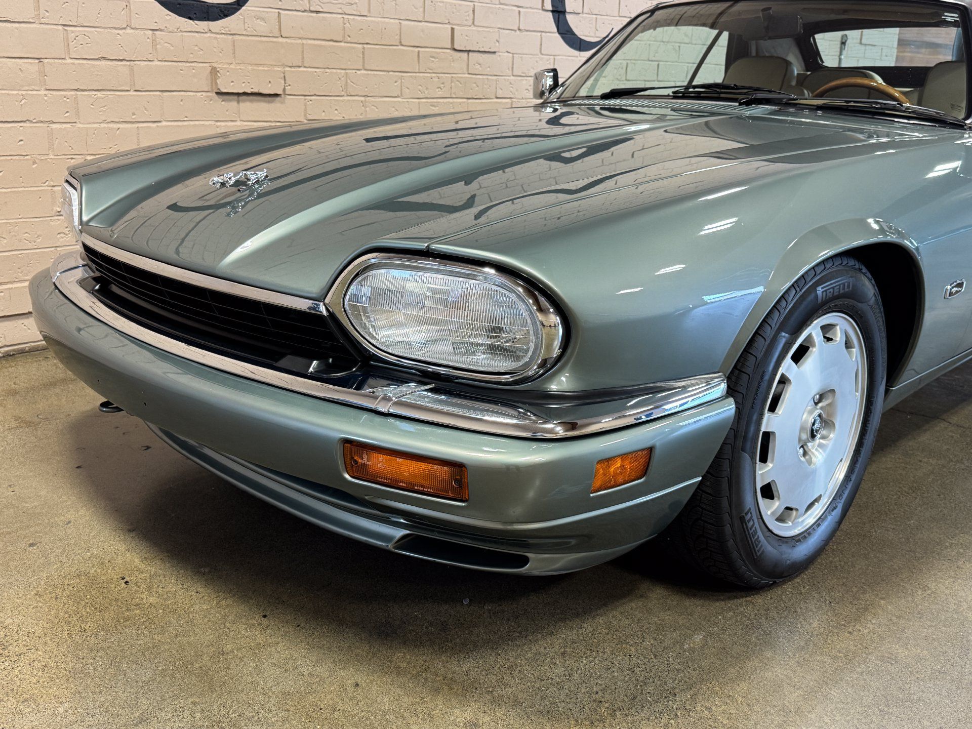 Used 1996 Jaguar XJS 4.0 Convertible RWD image 28