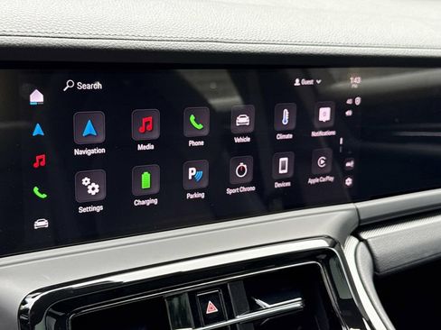 New 2025 Porsche Panamera 4 image 23