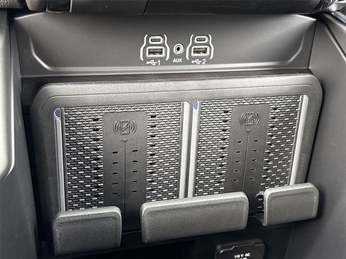 New 2026 RAM 5500 4x4 Crew Cab w/ Laramie Trim Package image 8