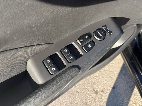 Used 2019 Hyundai Accent SE image 10