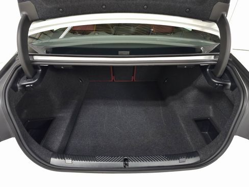 Certified 2025 BMW 530i xDrive w/ M Sport Package image 10