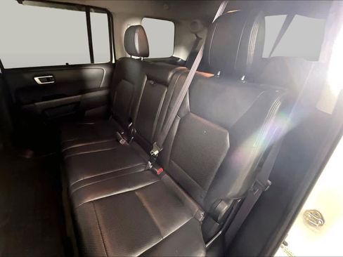 Used 2014 Honda Pilot Touring image 19