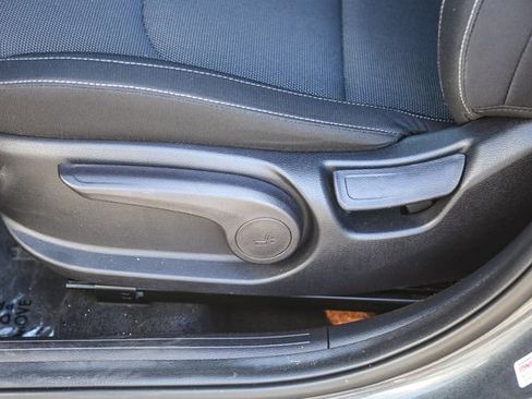 Certified 2022 Kia Forte LXS image 22