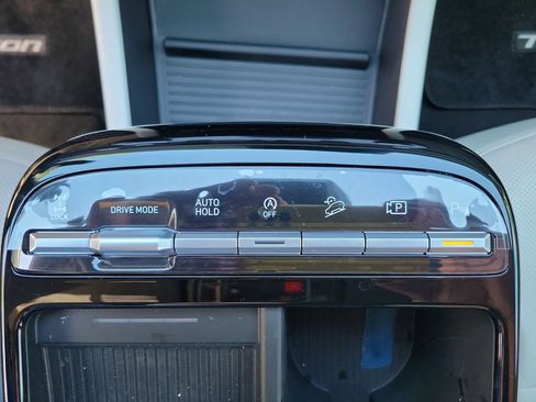 New 2026 Hyundai Tucson Limited image 40