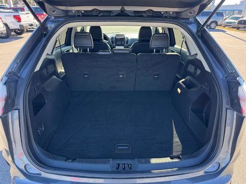Certified 2024 Ford Edge SEL image 17