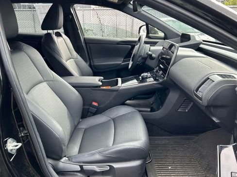 Used 2023 Subaru Solterra AWD image 8