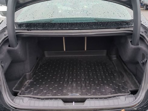 Used 2020 Jaguar XF Prestige image 35