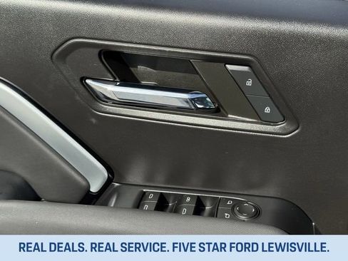 Used 2023 Chevrolet Colorado Z71 w/ Z71 Convenience Package 2 AWD/4WD image 23