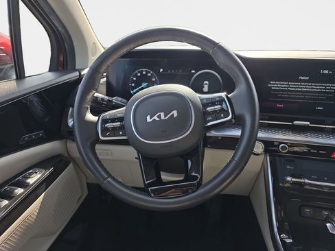 Used 2023 Kia Carnival SX Prestige image 11