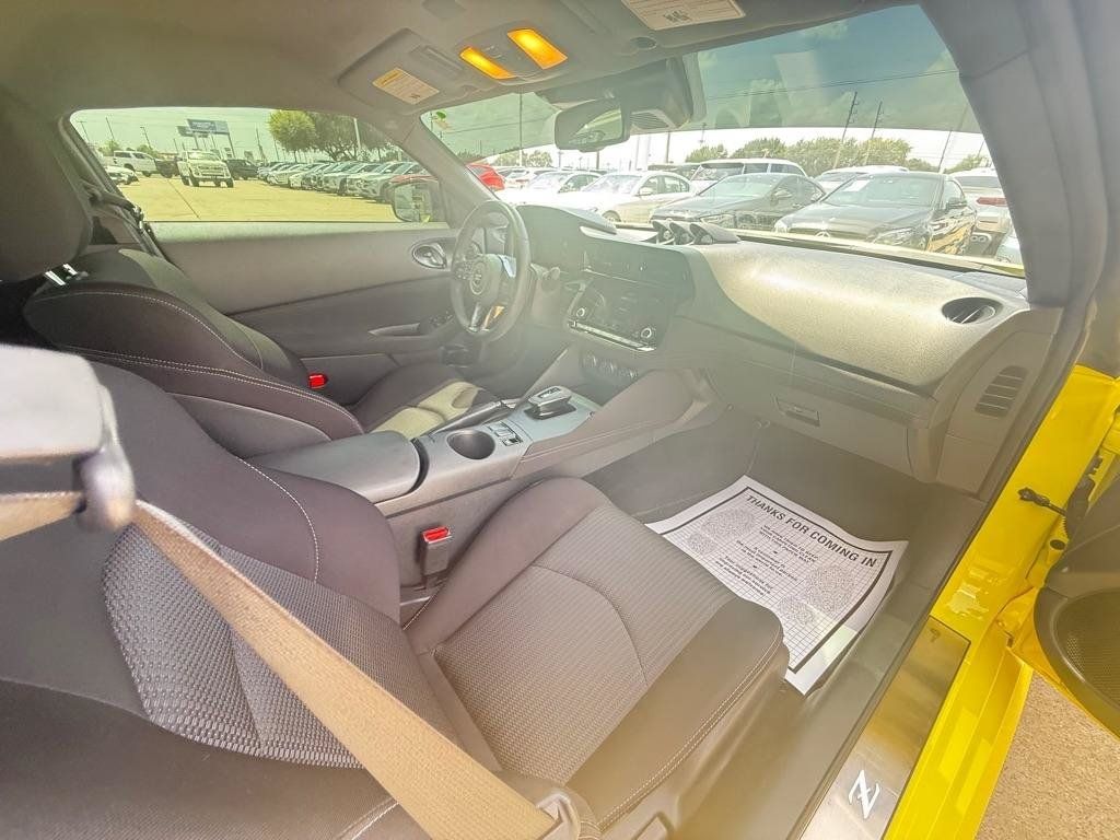Used 2024 Nissan Z Sport w/ Floor Mat Package RWD image 16