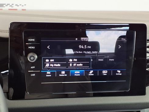 Used 2025 Volkswagen Jetta S FWD image 22