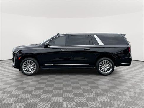 Used 2024 Cadillac Escalade ESV Premium Luxury AWD/4WD image 4