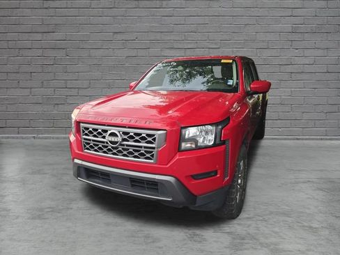 Certified 2022 Nissan Frontier SV w/ Technology Package RWD image 3