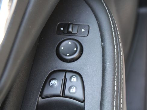 Used 2019 Nissan Murano SL w/ SL Technology Package FWD image 21