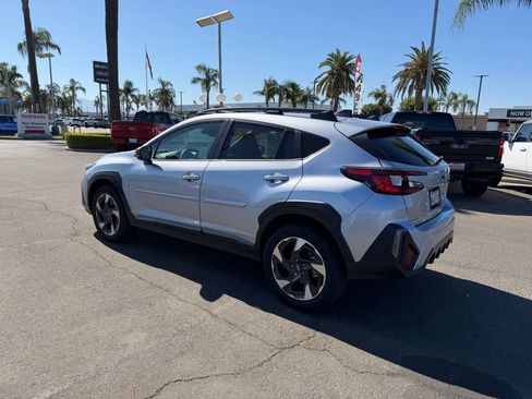 Used 2024 Subaru Crosstrek 2.5i Limited w/ Crosstrek Mirror Package AWD/4WD image 4
