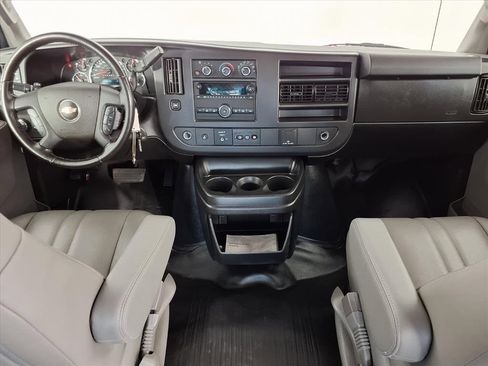 Used 2021 Chevrolet Express 2500 Extended w/ Driver Convenience Package image 9
