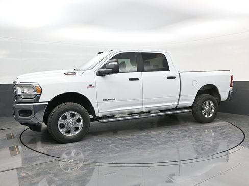 Used 2024 RAM 2500 Big Horn AWD/4WD image 4