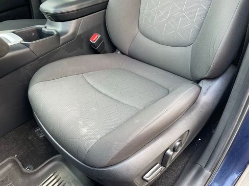 Used 2023 Toyota RAV4 XLE image 24