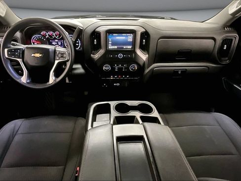 Used 2021 Chevrolet Silverado 1500 Custom w/ Safety Confidence Package AWD/4WD image 8