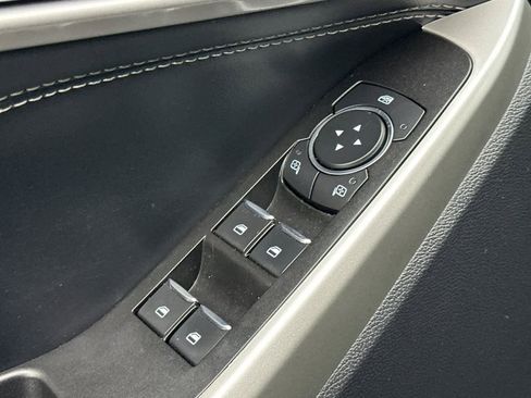 Certified 2022 Ford Explorer XLT image 13