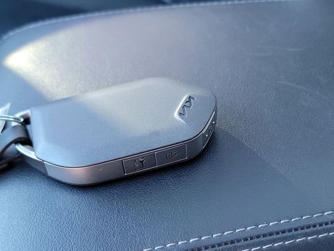 Used 2024 Kia Sorento S w/ Panoramic Sunroof Package image 27