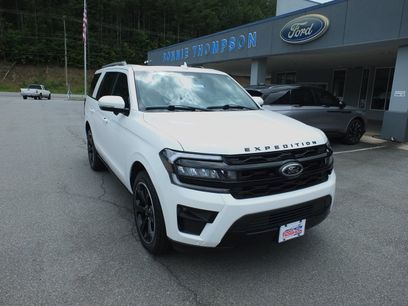 Used 2024 Ford Expedition Limited