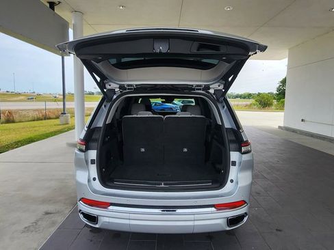 Used 2023 Jeep Grand Cherokee L Overland w/ Rear Seat Video Group I image 26