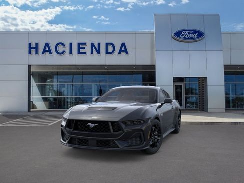 Used 2026 Ford Mustang GT RWD image 2