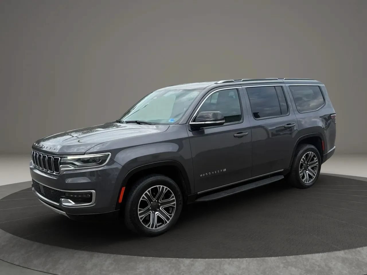 Used 2024 Jeep Wagoneer Series II AWD/4WD image 1