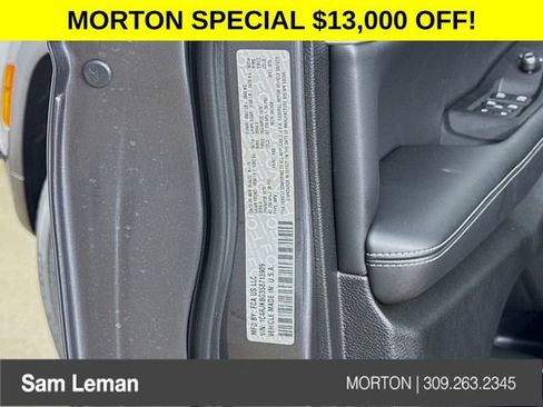 New 2025 Jeep Grand Cherokee L Limited w/ Luxury Tech Group II image 34